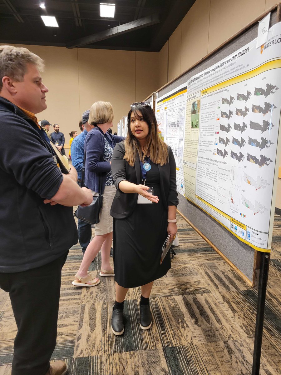 Poster presentation on legacy phosphorus: <a href="/LamisaMalik/">Lamisa Malik</a> and colleagues analyzed six decades of data from across Canada to examine the likely environmental outcomes of years of agricultural fertilizer use <a href="/GWFutures/">Global Water Futures</a> #GWFfinale bit.ly/3VOFjsh
