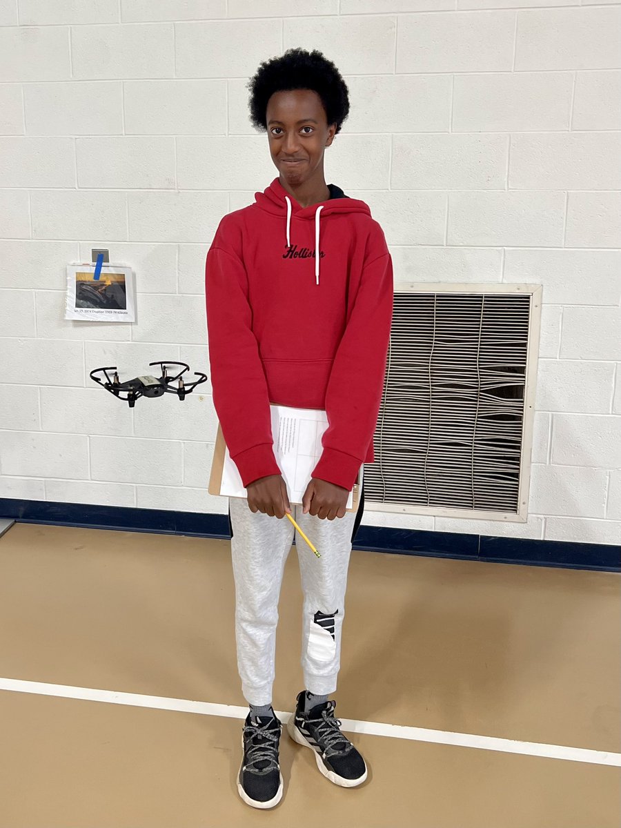 Kat Montei tweet media