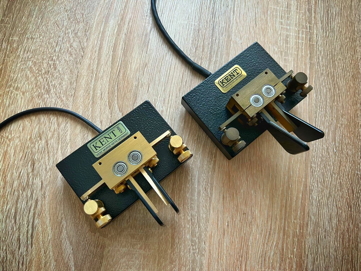 F5VMJ's tweet photo. Finally! A new shiny Kent paddle to takeover from the Kent paddle I’ve had since the 90s. It’s a trusty workhorse and got me 230+ DXCC entities when in CT-land. Great that it’s available again after such a long time. #kentkey #hamradio #cw4ever @wimo_de https://t.co/JNL6ruzC2c