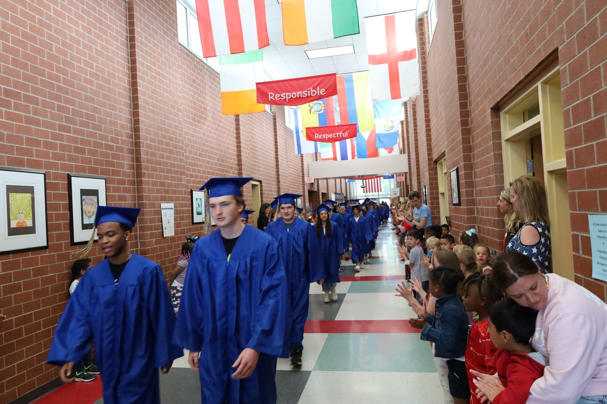 MPHS_Tigers's tweet photo. 2023 Senior Walk at AT Allen Elementary https://t.co/ltjLyYuWpx