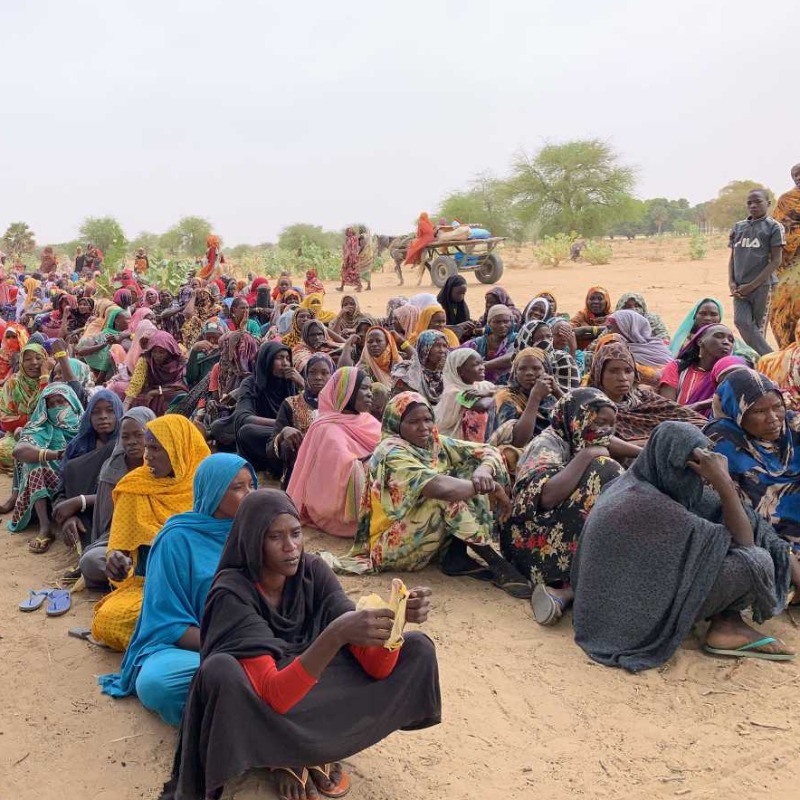 UNReliefChief's tweet photo. The conflict in #Sudan, now in its 2nd month, is a cruel blow for people across the country.

840,000 people are newly displaced. 220,000 others have fled the country.

The desire, willingness and impatience of humanitarian agencies to deliver remains as strong as ever.