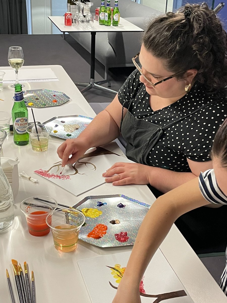 homelessmade's tweet photo. Delighted to be at @immediate_media for a “Tree of Hope” art class for #MentalHealthAwareness week. The art is as unique as the individuals, the rainbow colours a sign of hope. What a privilege. https://t.co/J0qfEfiTXy