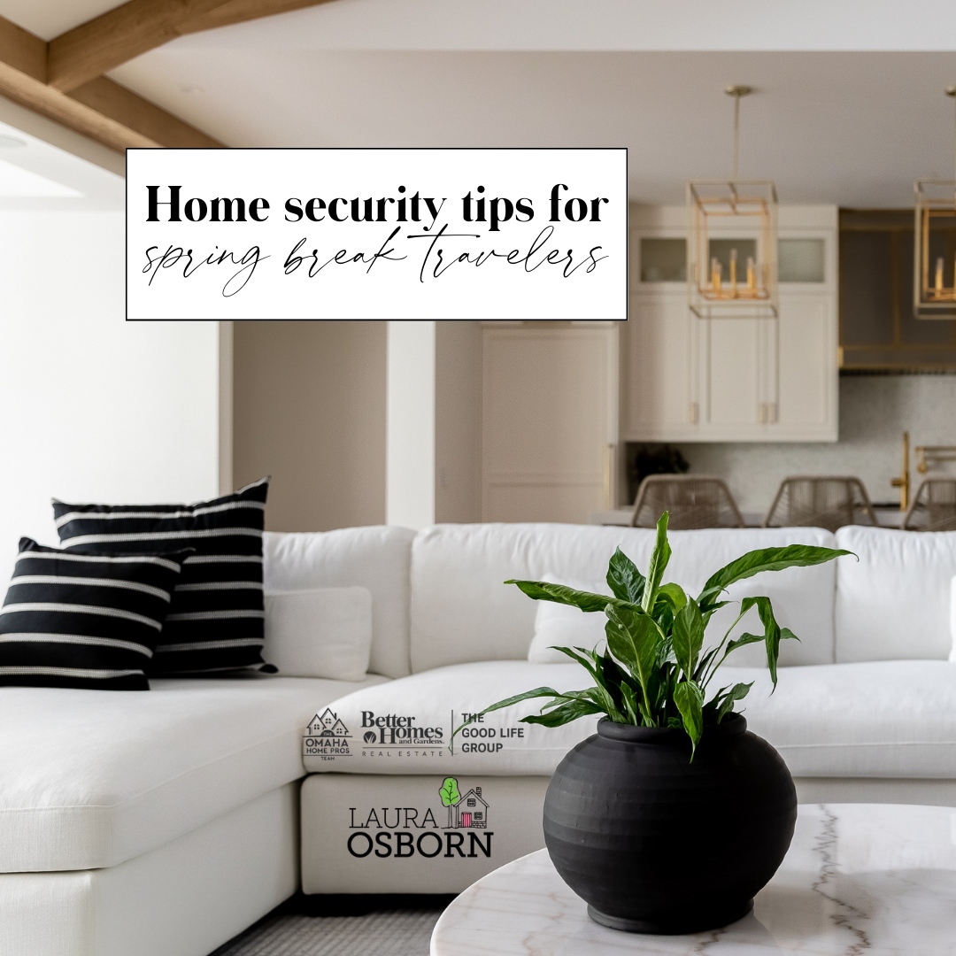 LauraOsborn's tweet photo. Heading out of town for spring? Don’t forget to take care of your home!

Travel pro Jamie Desmarais (@mvpjamied) offers these home security tips for spring break travelers ⬇️

1. Purchase smart outlets or bulbs and program them to turn on in the evenings.

2. Check all doors a... https://t.co/d6P7MQt2CZ