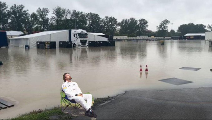 endiiikaaaa's tweet photo. @ElReyGuiri Se esta de chill de ahí 👍 https://t.co/nSM8DRP5ul