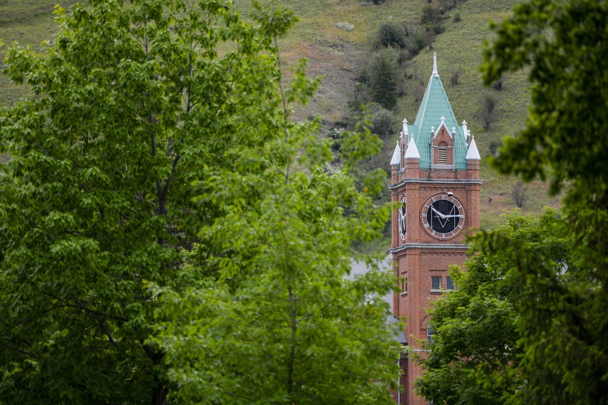 umontana's tweet photo. The @NSF has selected #UM to lead a Regional Innovation Engine award for precision forestry and rangeland technologies. The initial $1M could lead to as much as $160M in economic investment. 
Go GR1Z! #MT #Forestry #Umontana
👉https://t.co/vp8F6Y3ojF https://t.co/rZHMXhnhkp