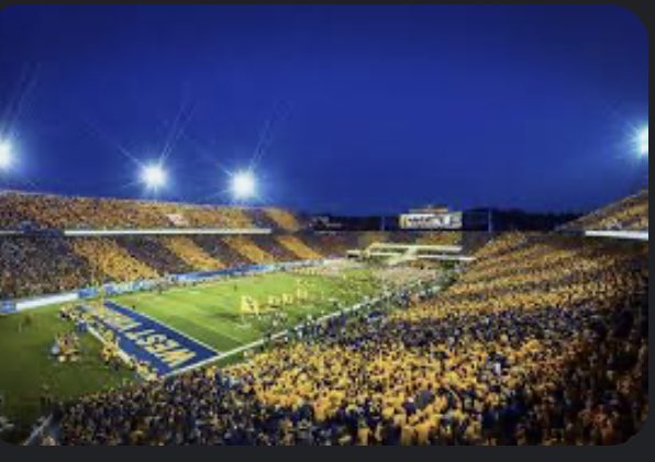 AhmanSmith2025's tweet photo. Blessed to receive an Offer from University of West Virginia @WareFootball @RecruitGeorgia @coachstrick20 https://t.co/wDnEiQCdhO