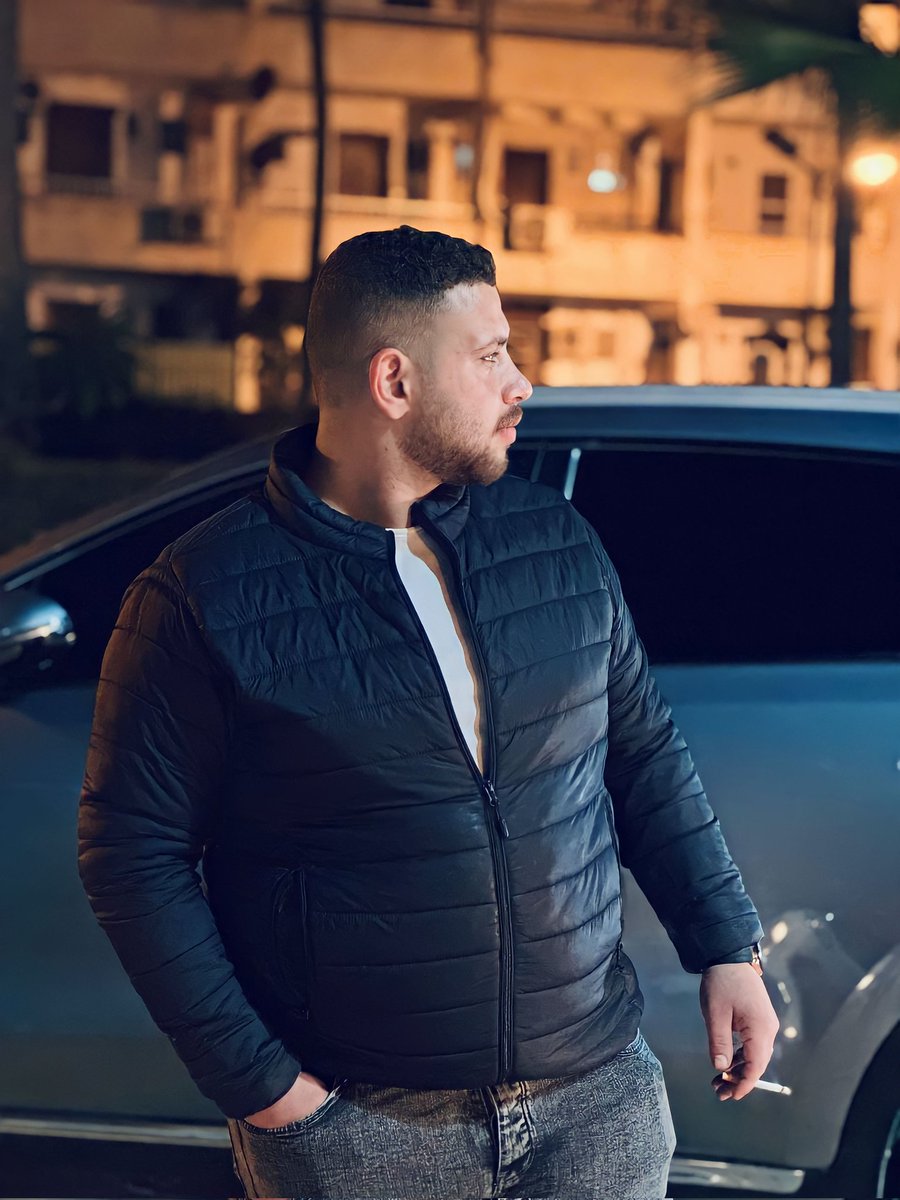 اديتو من عطفي بعد مكانً مطفي 😂🥂