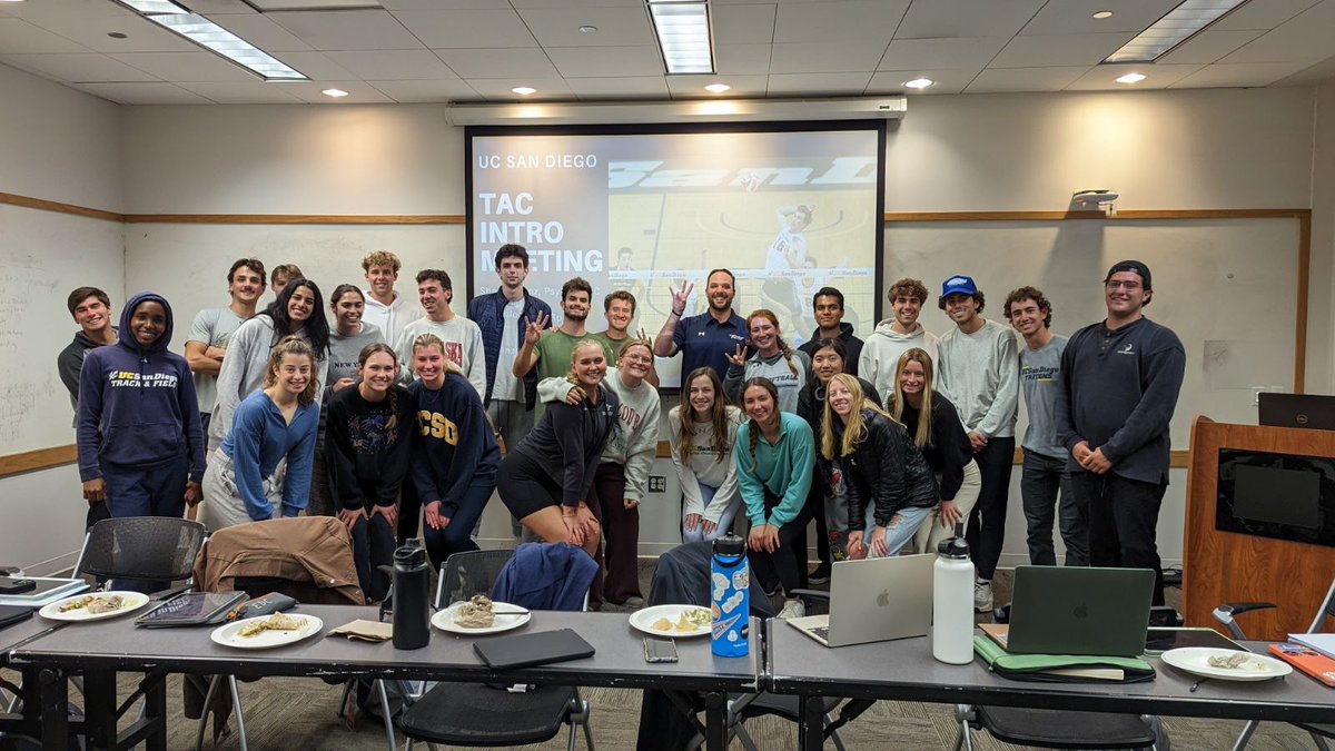 BigWestSports's tweet photo. Student-Athletes at @UCSDtritons are implementing #StickUpForMentalHealth during #MentalHealthAwarenessMonth with their Sport Psychologist, Dr. Shane Saenz. 

They've created an opportunity for all students on campus to participate by writing out what their super power is! https://t.co/zsro6uZCA1