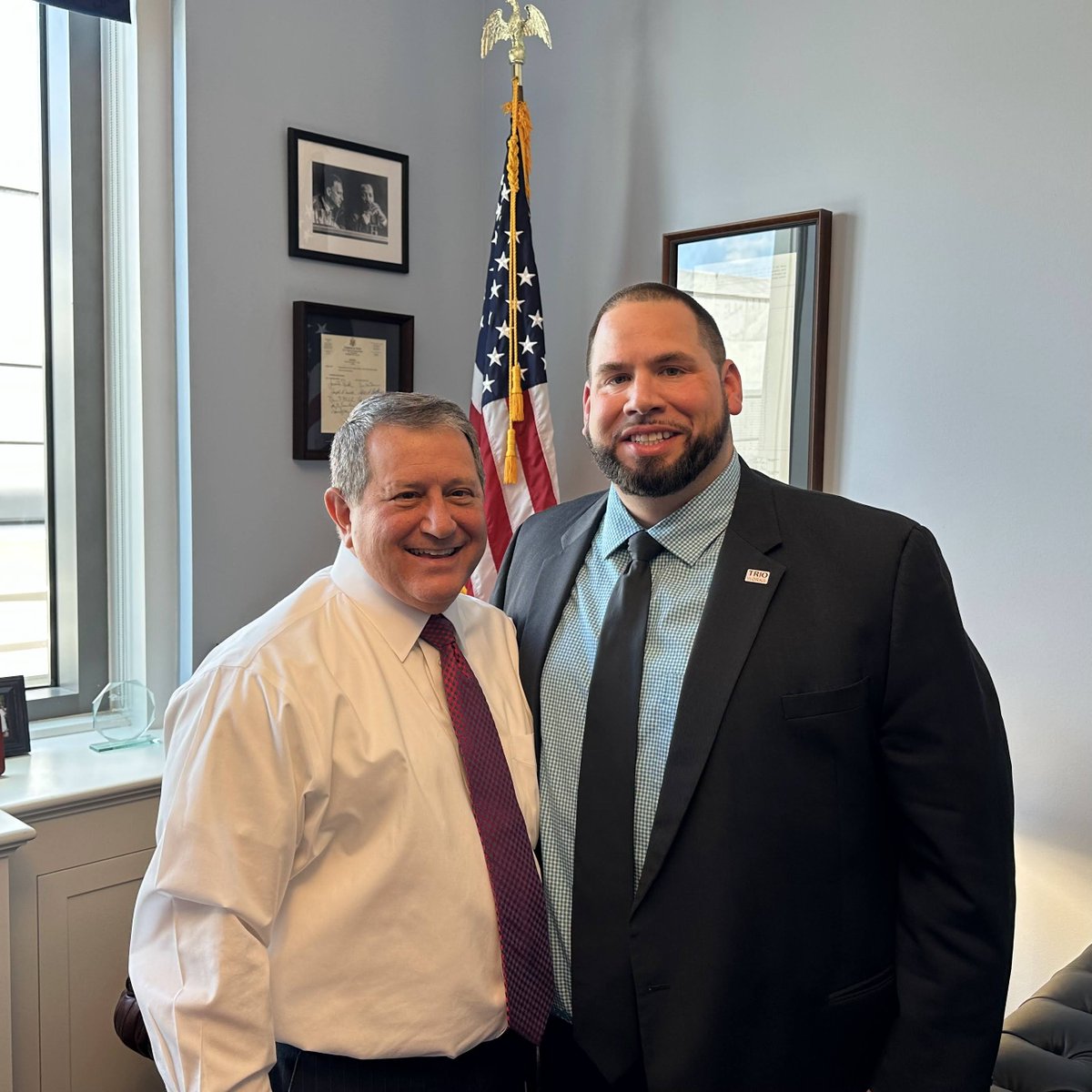 RepJoeMorelle's tweet image. Every student deserves the opportunity to thrive, no matter what their background or the zip code they live in.

Today, I met with my friend @aplonczynski from TRIO to discuss our continued work to make this a reality for our community.