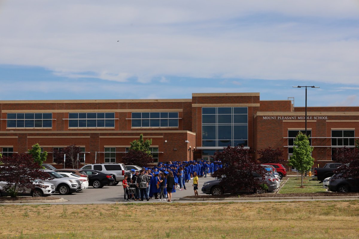 2023 Senior Walk at Mt. Pleasant Middle