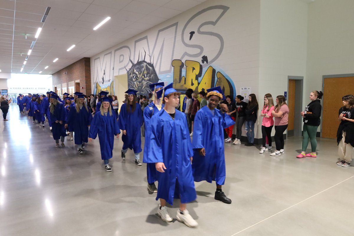 MPHS_Tigers's tweet photo. 2023 Senior Walk at Mt. Pleasant Middle https://t.co/xfAG7YMqxH