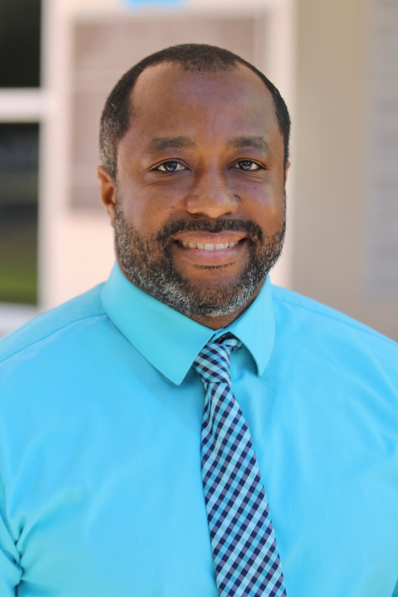 pascoschools's tweet photo. Norman Graham has been approved by the school board to be the next principal of Quail Hollow Elementary School. Congratulations! https://t.co/ZuXVcEpMhI