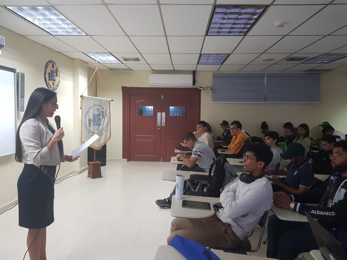 arislcastillo's tweet photo. Excelente audiencia y conferencia sobre Internet Interplanetaria por Oscar García #IPNSIG #ISOC celebrando #worldTelecommunicationAndInformationSociety @utppanama organizado por @ComSoc @IEEEPanama https://t.co/GISfGUa14p