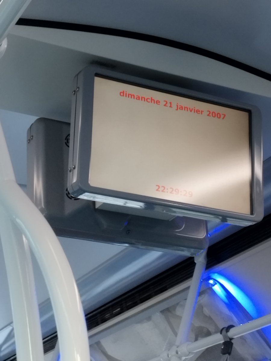 Retour vers le futur avec les bus <a href="/groupekeolis/">Keolis Group</a> 🤣

J'étais pas encore marié
Sarko n'était pas encore président
J'étais encore jeune 😔