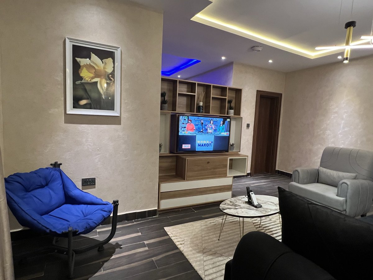 BoaVidaSuites's tweet photo. If you’re looking for shortlet apartments in Abuja, we have a gorgeous selection of brand new studios, duplex apartments and 2 bed apartments 

Come for luxury, convenience and 💯hospitality
📞 or ✉️ us +234 816 530 7659
You can also book on our website 

https://t.co/Mp8YAsBJiq https://t.co/vpCqKh6rLB