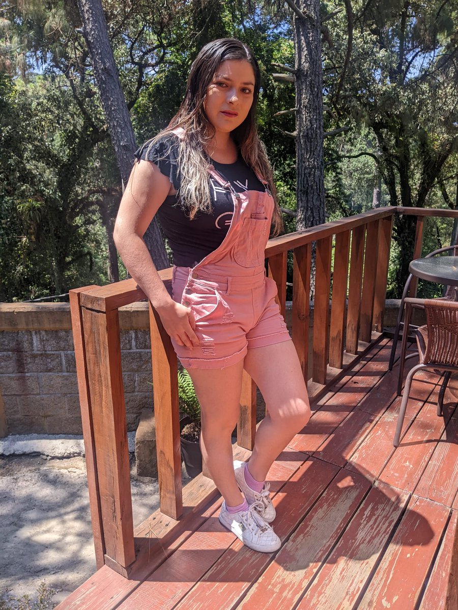 Vane Olm tweet media