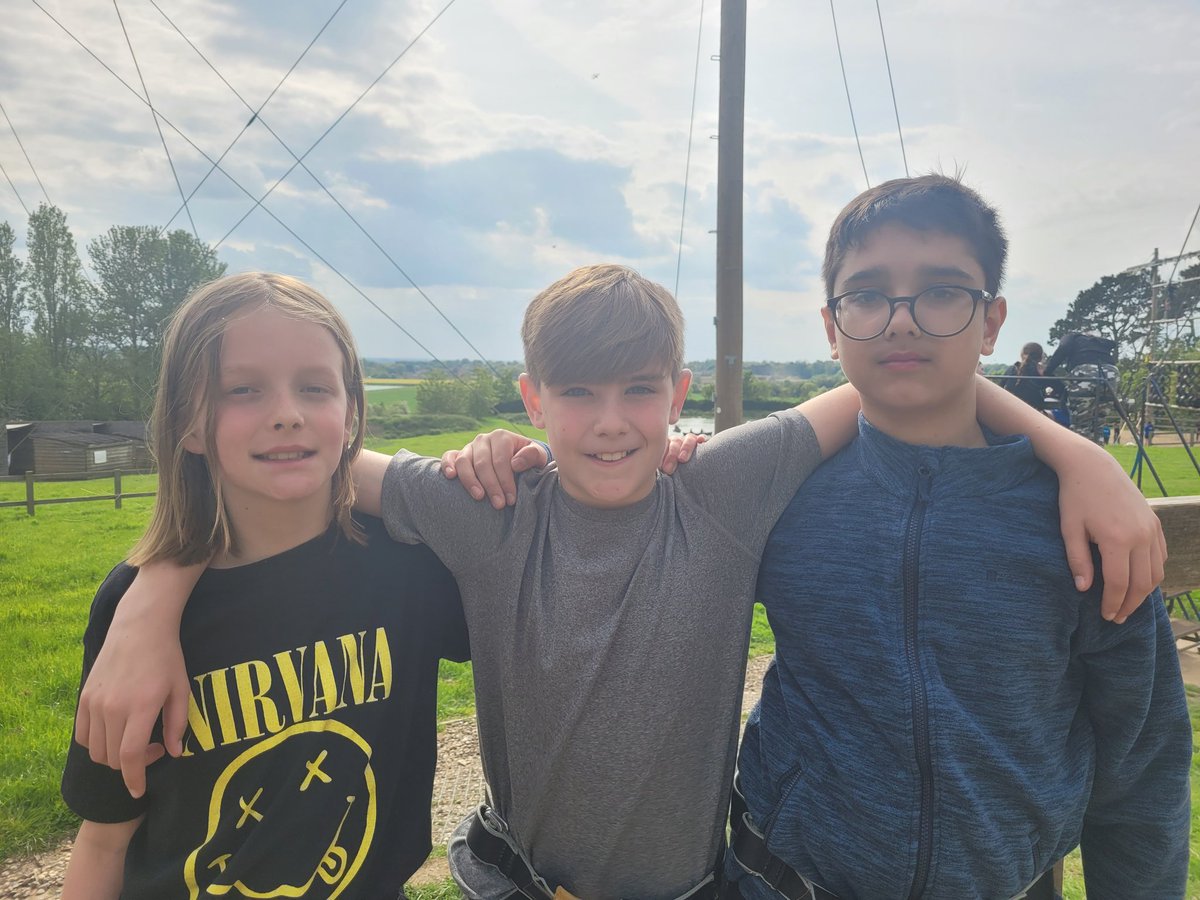 Anne-Lise Froy tweet media