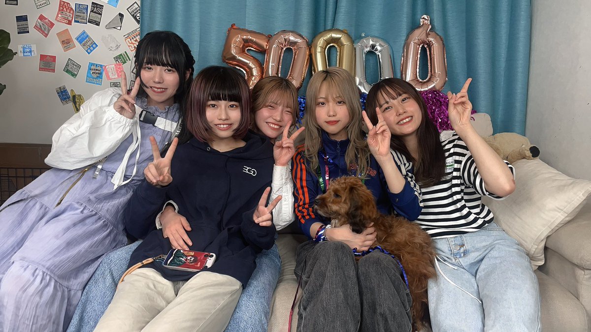 生配信見てくれたみんなありがとう　長かった5万人です　これから飛ばしていきます、大きくなるのでまだまだよろしくね　次は10万人 https://t.co/jsTTKt2WCm