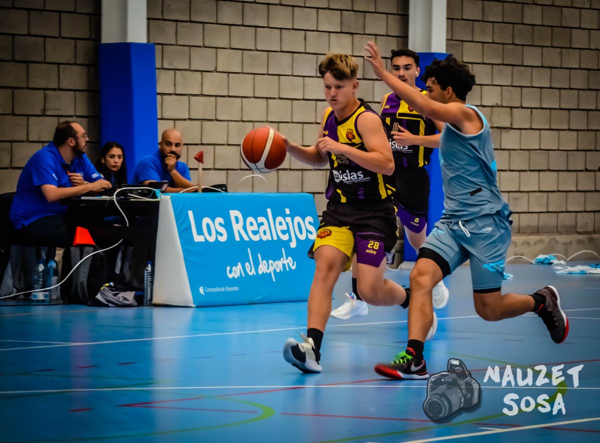 BaskeTenerife's tweet photo. 🏀❤️📷 @basketrealejos  - CB Fenix (14/05/2023) #FaseAscJrAutMas

Todas las fotos en Facebook (Nauzet Sosa - Fotografia / Enlace en el perfil):
https://t.co/zzLrhVbD7M https://t.co/UgrbScHDRE