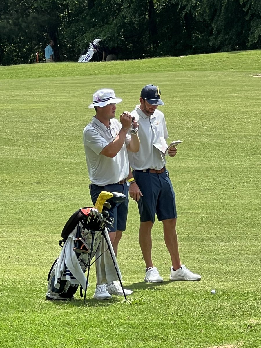 chiphward tweet media