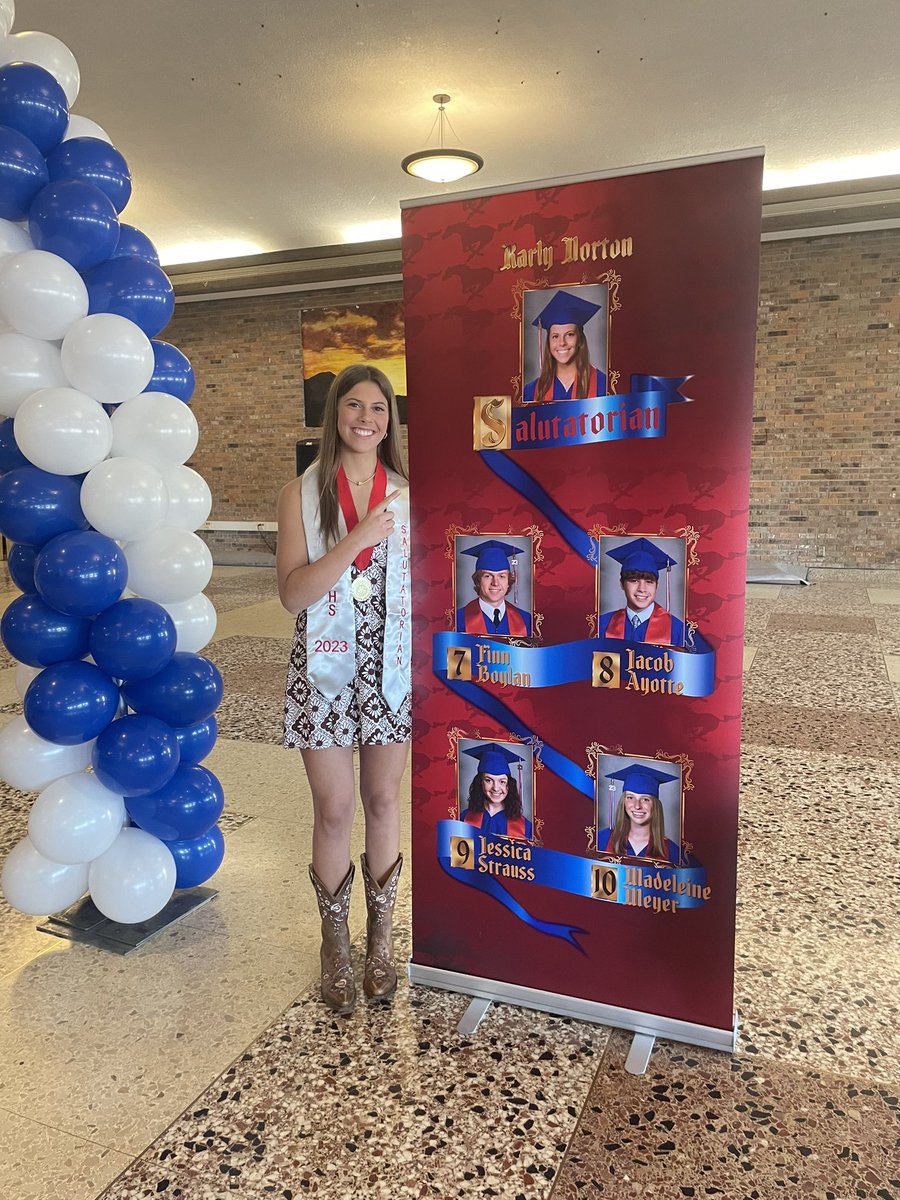 Lindsey Kauitzsch tweet media