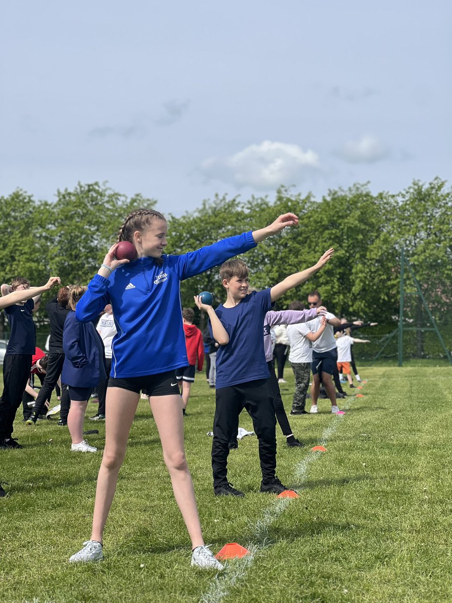 MissStronachPE's tweet photo. What a day 🏅🏆🤩💫

I hope all S1 pupils had a fantastic time at our S1 Sport Day Event! 🙌🏼

Thank you to all involved to help support it being a great day for our young people😁👏🏼 https://t.co/b1LXJfYxEk