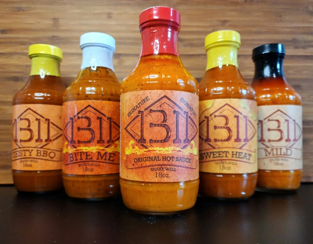 What's your go-to flavor?!

#HuntsAnnex #1311 #hotsaucelover #hotwings #hotchicken