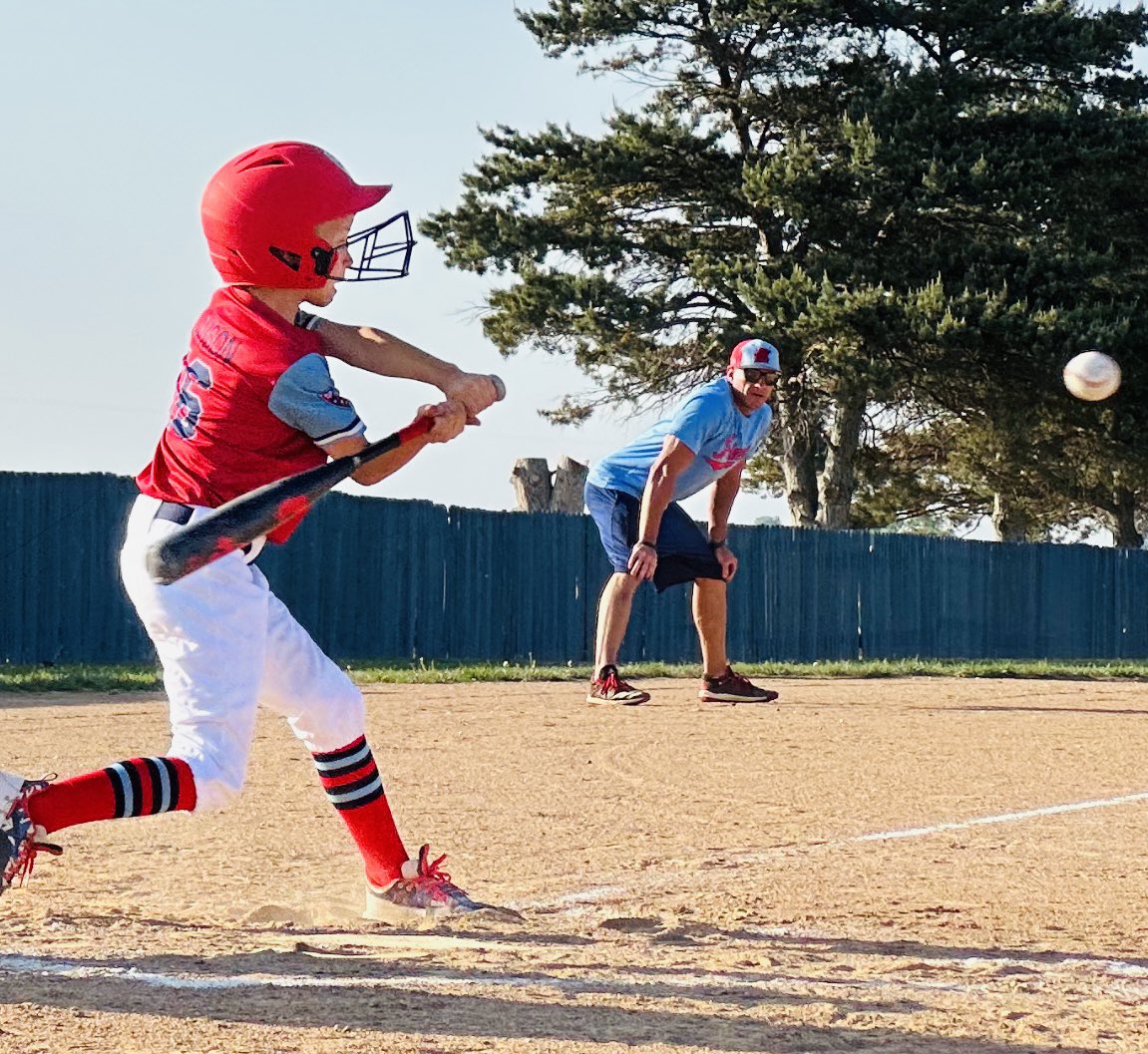 DerekLarson4658's tweet photo. In my younger days, baseball was my passion….now coaching baseball is my passion.  And I’m happy to be able to coach my son playing baseball. @PrimeGold2031 https://t.co/CfHsfTDF5q