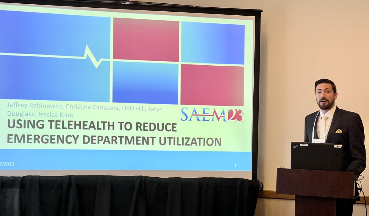 Our PGY2 and education chief elect Dr Rabinowitz presenting to a packed lecture hall at #SAEM23.  EM future looking bright. #CCAGEMfamily