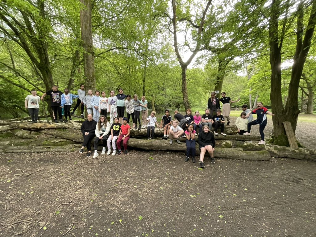 St Josephs 💛 tweet media