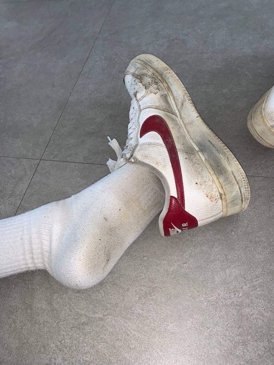 6Nikeboy's tweet photo. Massive cum load inside my dirty air force🐷💦😈

Watch the full videos on my OF⚪️🔵
Link in bio https://t.co/tWgezBBJYp