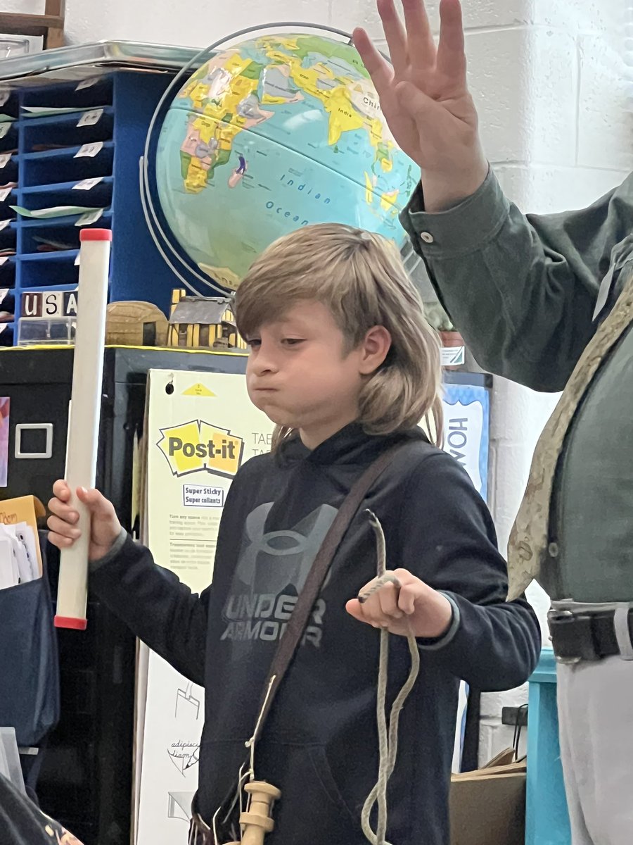 OdomOwls's tweet image. Fourth graders had a visit from Jamestown today!  It was an amazing and engaging adventure. #historyisfun
@MMPTurtles
