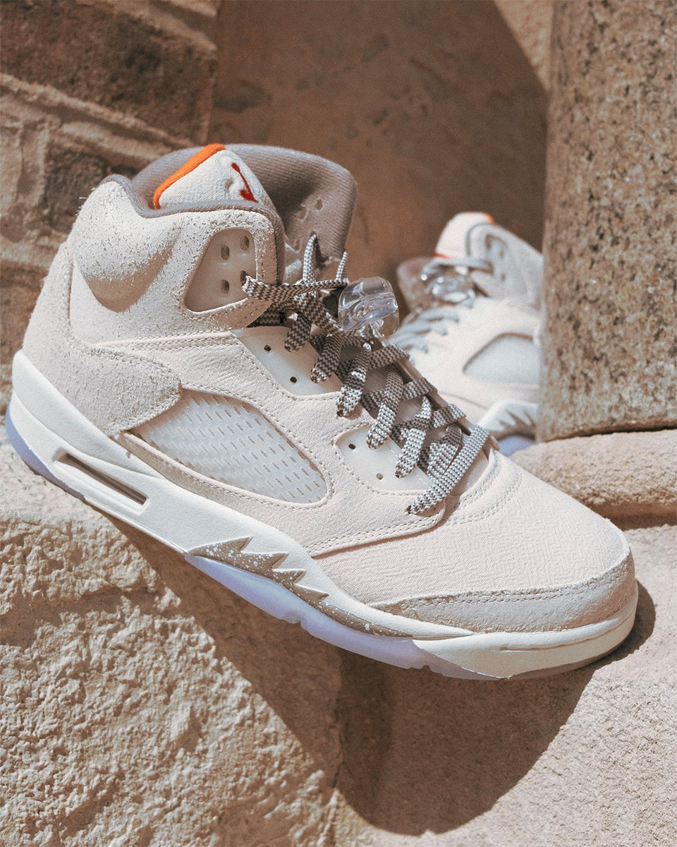 topsnbottomsusa's tweet photo. Calling out Raffle winners for the Air Jordan 5 Retro SE Craft Stay Tuned! Make sure to share this post on your Instagram story, increase your chance of winning!⁠
⁠
#Sneakerheads #NewRelease #MayDrop #FreshKicks #Jumpman23 #Nike #AirJordan5 #Jordan5 #Retro5 #topsandbottoms https://t.co/O7kTHBOS41
