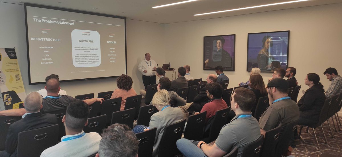 APItheDocs's tweet image. We open the afternoon at @APIdaysGlobal NY with Stephen Opferman &amp;amp; @Verizon&apos;s holistic #API value proposition keeping in mind the &quot;transition customers are making towards programmatic consumption of data and services.&quot;

#APIprogram #APIeconomy #APItheDocs #developersuccess