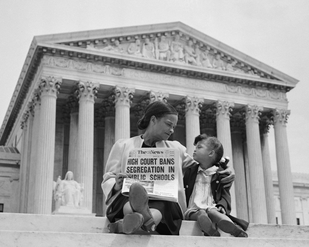 TammiMinoski's tweet photo. #OTD 1954: #ThurgoodMarshall scored a landmark victory when the Supreme Court unanimously ruled in #BrownvBoard of Education that racial segregation in public schools was unconstitutional. #CivilRights #SeparateIsNotEqual https://t.co/SZxs1K0JdH