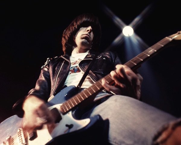 RamonesOfficial's tweet photo. It’s about to get loud

Photo by Gus Stewart https://t.co/dh9iKlSjIv