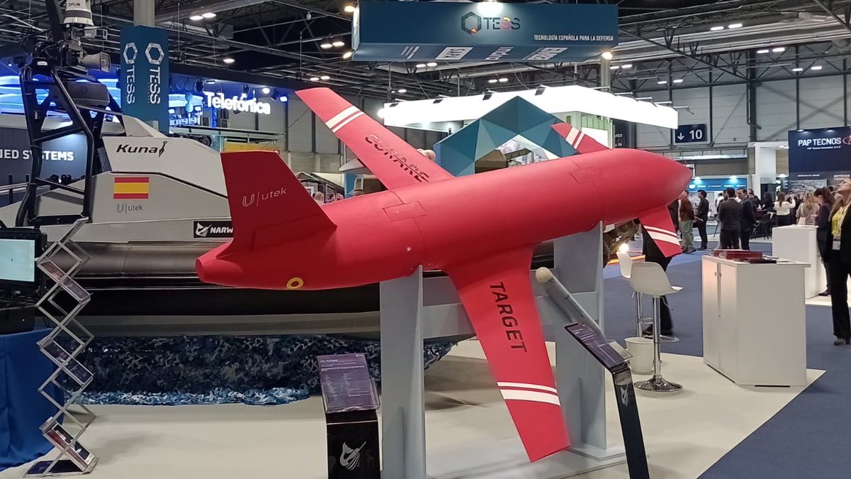 Come to #FEINDEF23 and meet the #CURARE, our new high-performance aerial target drone
#USV #Unmanned #drone