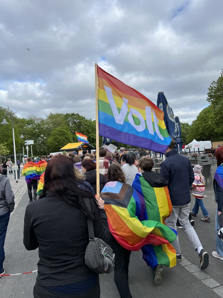 #CSD in #Flensburg 
💜💙🩵💚💛🧡❤️🩷