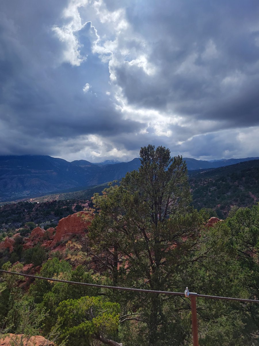 First vacation since Christmas and thoroughly enjoying my parents' new residence in Colorado Springs. Mountains and pine trees fix everything.
May the countdown begin. 
#PGY2 #FourMoreYears #UroSoMe #mountains