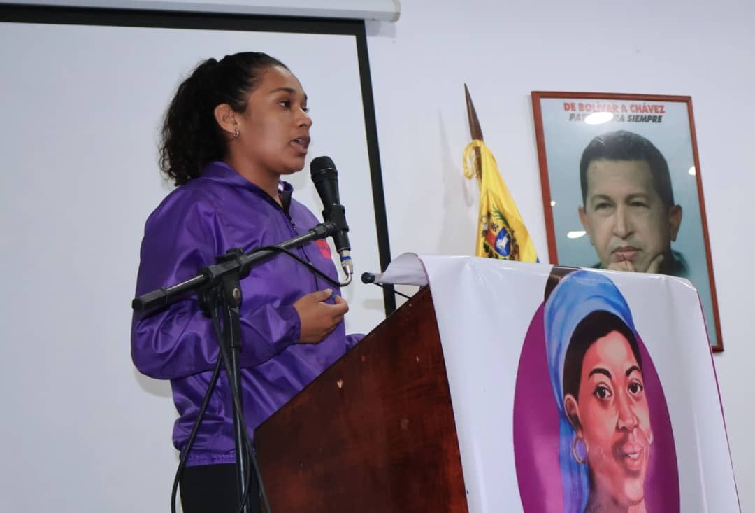 eduardo piñate (@eduardopiate2) on Twitter photo Acompañé hoy a las mujeres del <a href="/PSUVEnApure/">PSUV Apure</a> en la instalación del equipo de la Vicepresidencia del Partido en nuestro estado. Un acto donde hubo importantes ponencias de varias camaradas y mesas de trabajo para afinar las banderas de lucha de las mujeres apureñas Acompañé hoy a las mujeres del <a href="/PSUVEnApure/">PSUV Apure</a> en la instalación del equipo de la Vicepresidencia del Partido en nuestro estado. Un acto donde hubo importantes ponencias de varias camaradas y mesas de trabajo para afinar las banderas de lucha de las mujeres apureñas