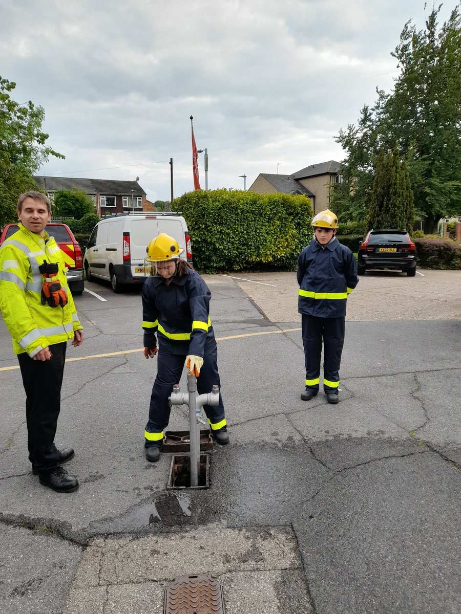 HFRS Youth Engagement and King's Trust Teams tweet media