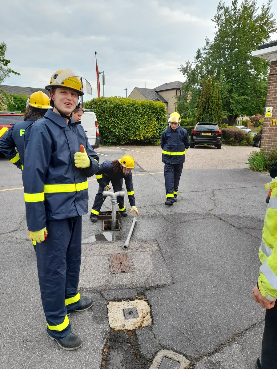 HFRS Youth Engagement and King's Trust Teams tweet media