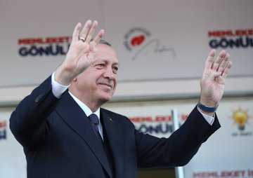 أنا مسلمة #تركية فخورة بإسلامي وحبي لـ وطني وقائدي الطيب #اردوغان حزبي "العدالة والتنمية" و موطني كل مكان يرفع فيه الأذان ..🥰🇹🇷 #تركيا_تختار_اردوغان #رجب_طيب_اردوغان