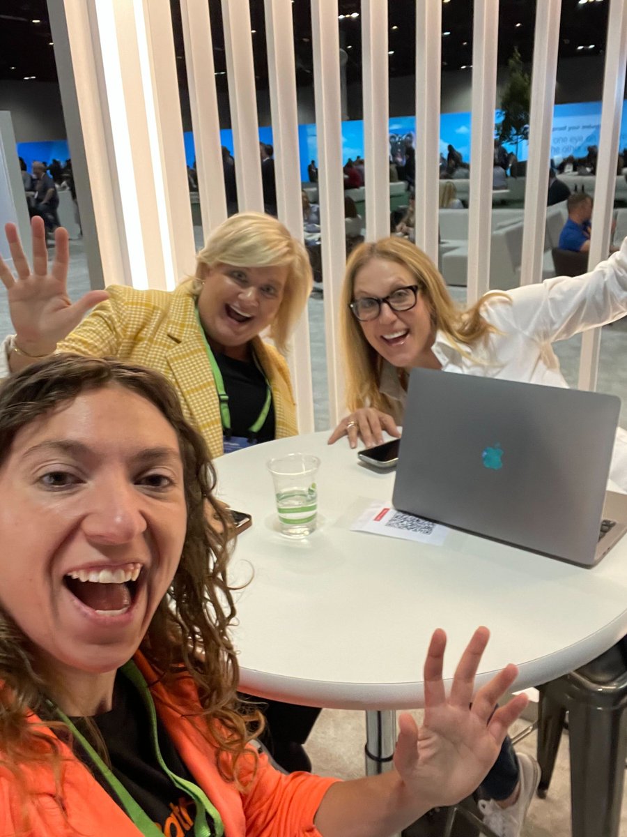 UiPath's tweet photo. It's Day ✌️ of #SAPSapphire &amp; our experts at booth #600 are as ready as ever to help you maximize your @SAP investment with AI-powered #automation &amp; testing. https://t.co/h9iZJg8ifA https://t.co/2X0vLZfL3C