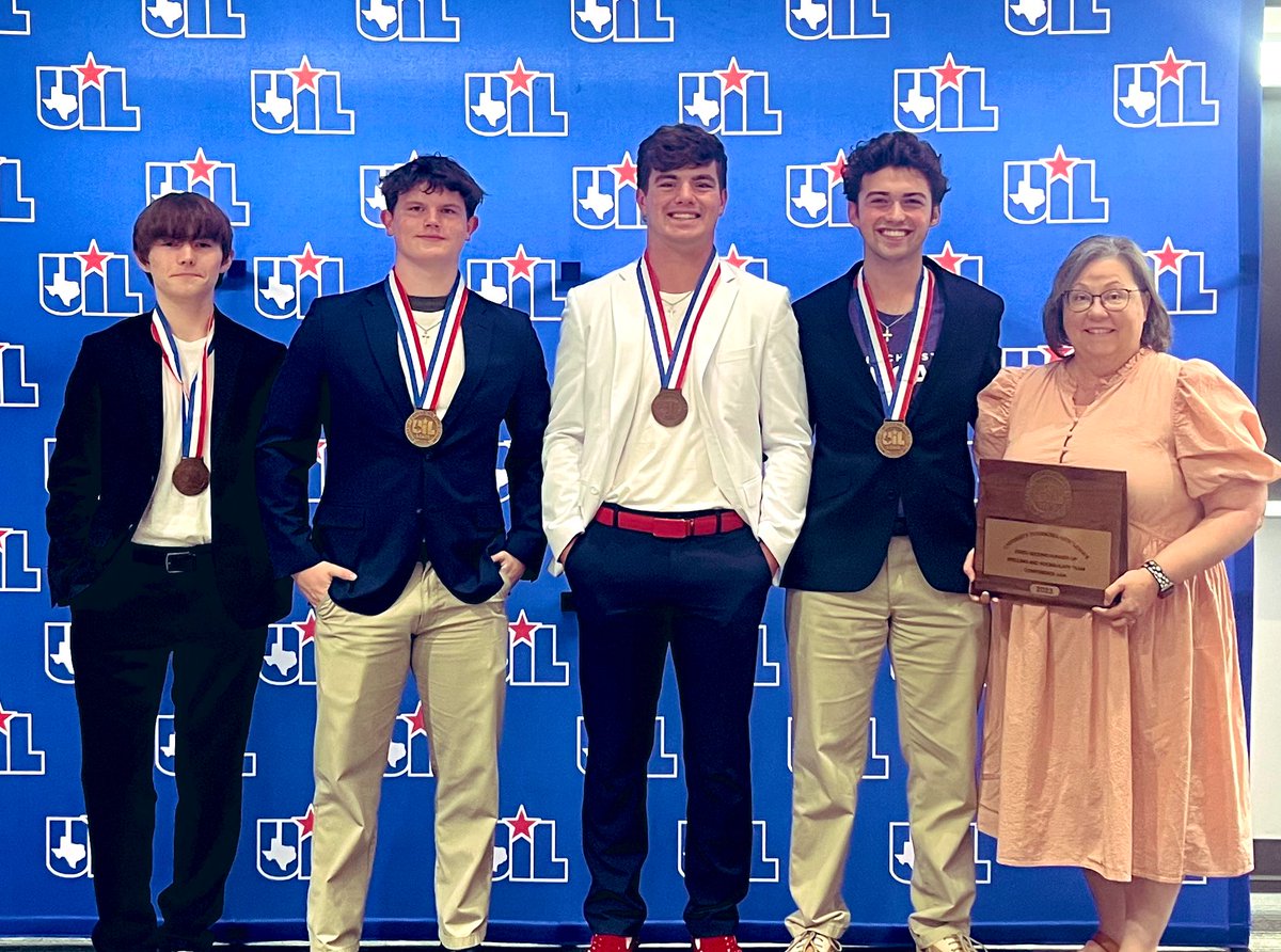 Your <a href="/HollidayEagles/">Holliday High School</a> <a href="/HollidayISD/">Holliday ISD</a> UIL Spelling &amp; Vocabulary Team is bringing home bronze medals and a plaque as the🥉 3rd place team🥉at the UIL Academic State Meet! 

#defendthetradition #herouil