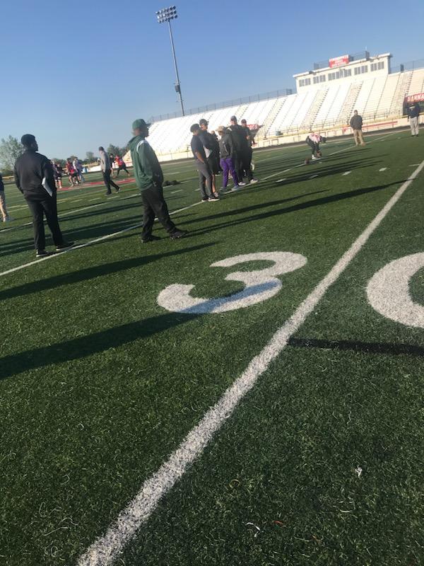 RomeoFootball (@romeofootball) on Twitter photo Roughly 18 D1 college coaches, 22 D2, and 11 D3 came this morning to check out the talent at Romeo HS. Huge thank you to all the coaches who took time out to see our athletes!
<a href="/RomeoAthletics/">Romeo Bulldogs Athletics</a> Roughly 18 D1 college coaches, 22 D2, and 11 D3 came this morning to check out the talent at Romeo HS. Huge thank you to all the coaches who took time out to see our athletes!
<a href="/RomeoAthletics/">Romeo Bulldogs Athletics</a>