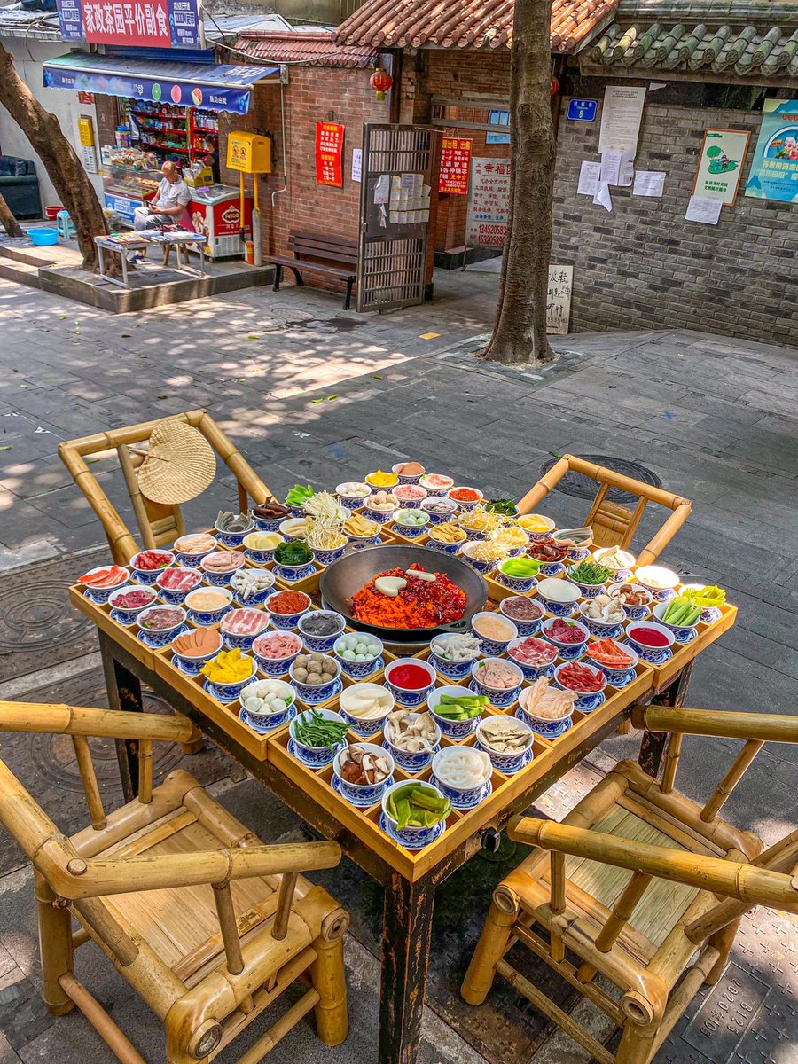 colangeloTest's tweet image. 😋