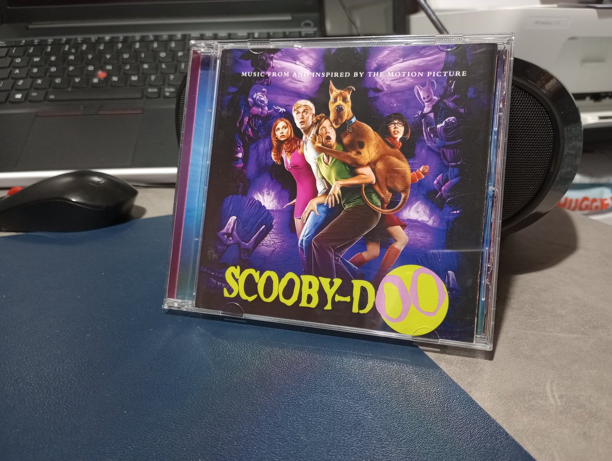 Got this today! I'm starting to collect the soundtracks!
#ScoobyDoo #MatthewLillard #NeilFanning #FreddiePrinzeJr #SarahMichelleGellar #LindaCardellini #Shaggy #Fred #Scooby #Daphne #Velma