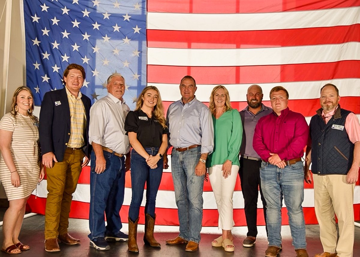 The Missouri Soybean Association is proud to endorse Lt. Gov. <a href="/MikeLKehoe/">Mike Kehoe</a> for his 2024 Gubernatorial race. Our farmers and staff were delighted to show their support at last night's campaign kickoff, recognizing Kehoe's dedication as a true friend of agriculture.

#endorse #ag