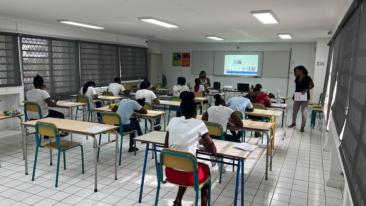 CasnavG's tweet photo. DELF SCOLAIRE SAISON 2023 …🎉 
On continue avec l’épisode 2 : Niveau A2 🎬 
Bon courage à tous nos candidats de l’@AcGuadeloupe 
@TCFDILFDELFDALF https://t.co/PTWzsl2hmy